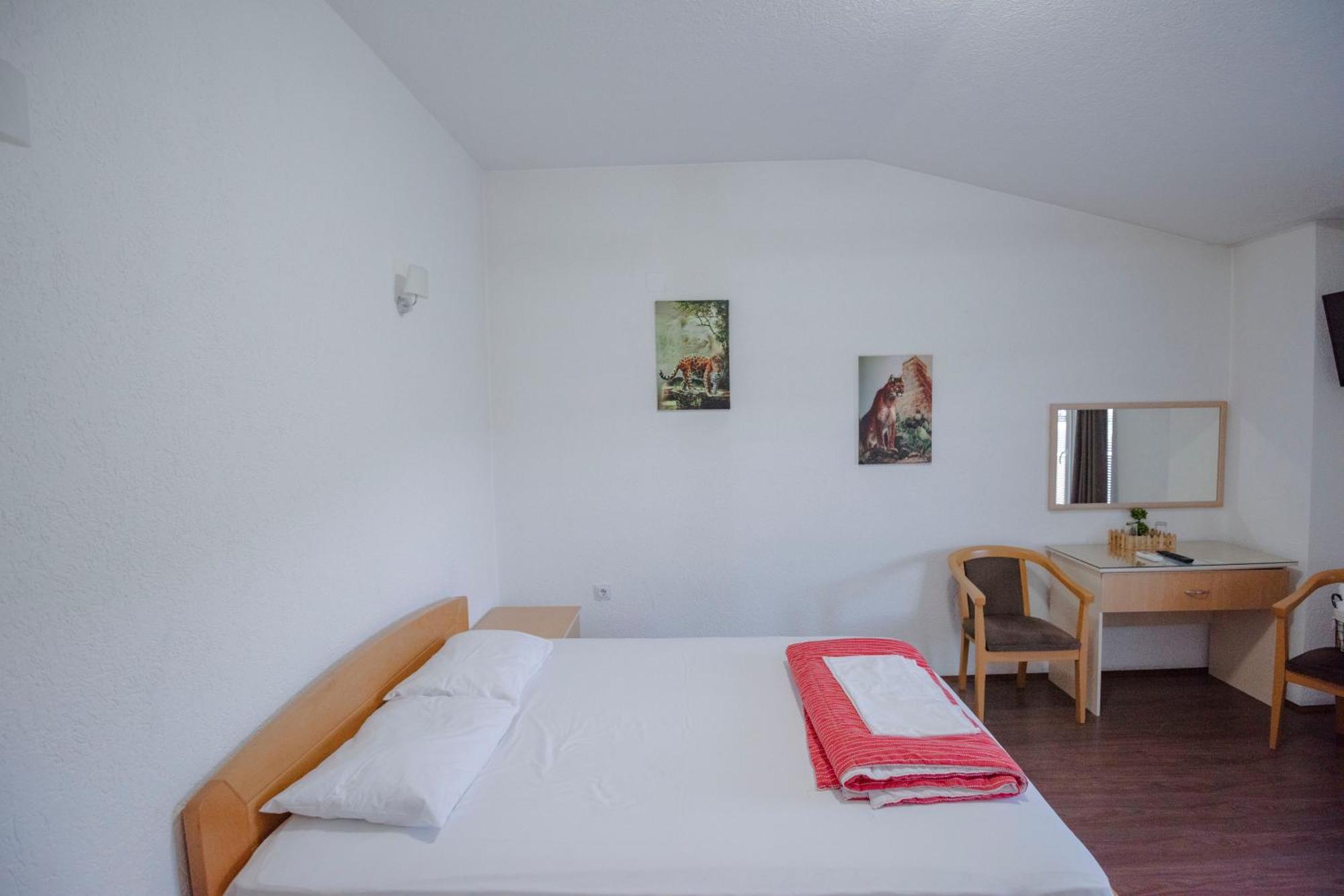 Hotel Kiko Bitola Zewnętrze zdjęcie